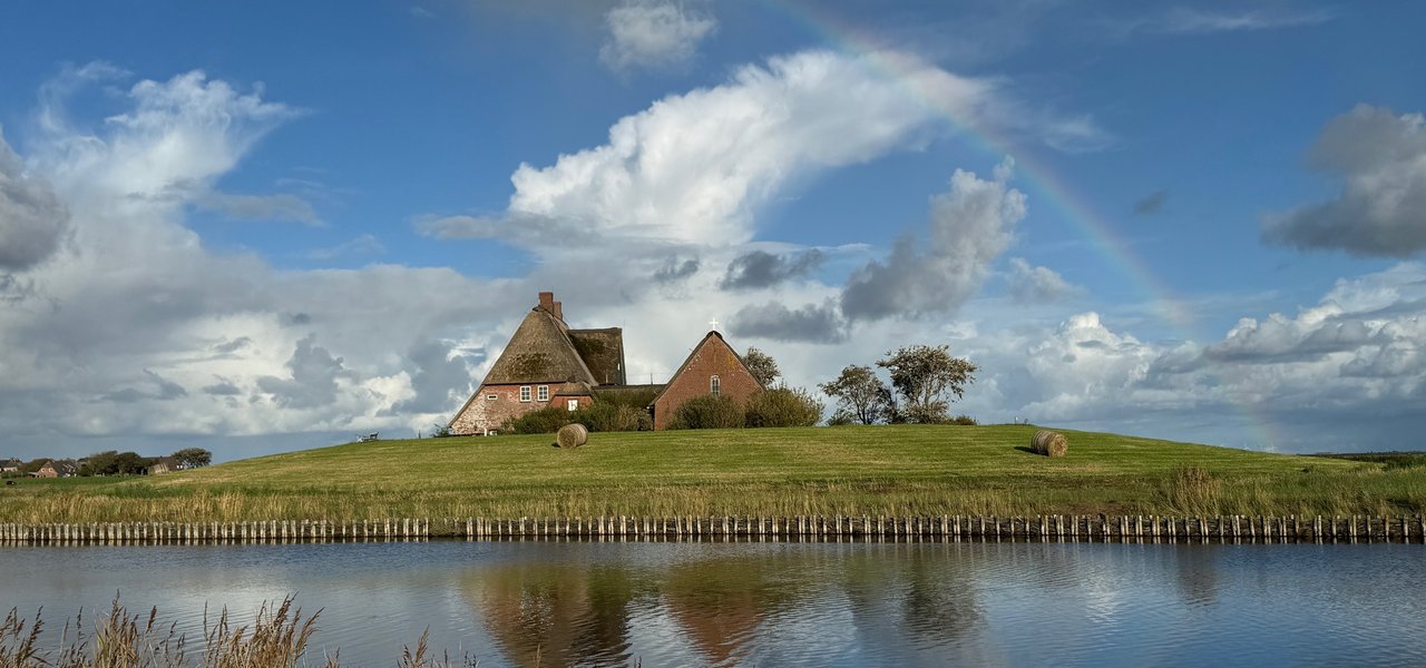 Kirchwarft Regenbogen