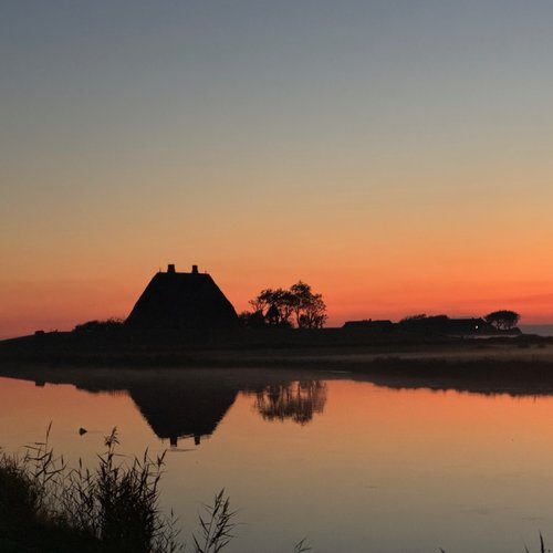 Sonnenaufgang Kirchwarft